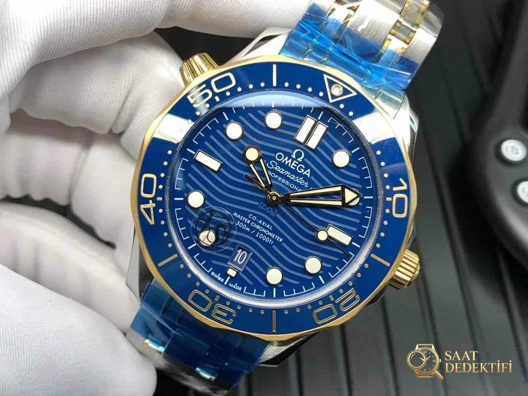 020VS Factory Omega Seamaster 300 Two-Tone Altın Mavi Kadran Gerçek Çekim - Bilezik, Toka ve Klips Mekanizması
