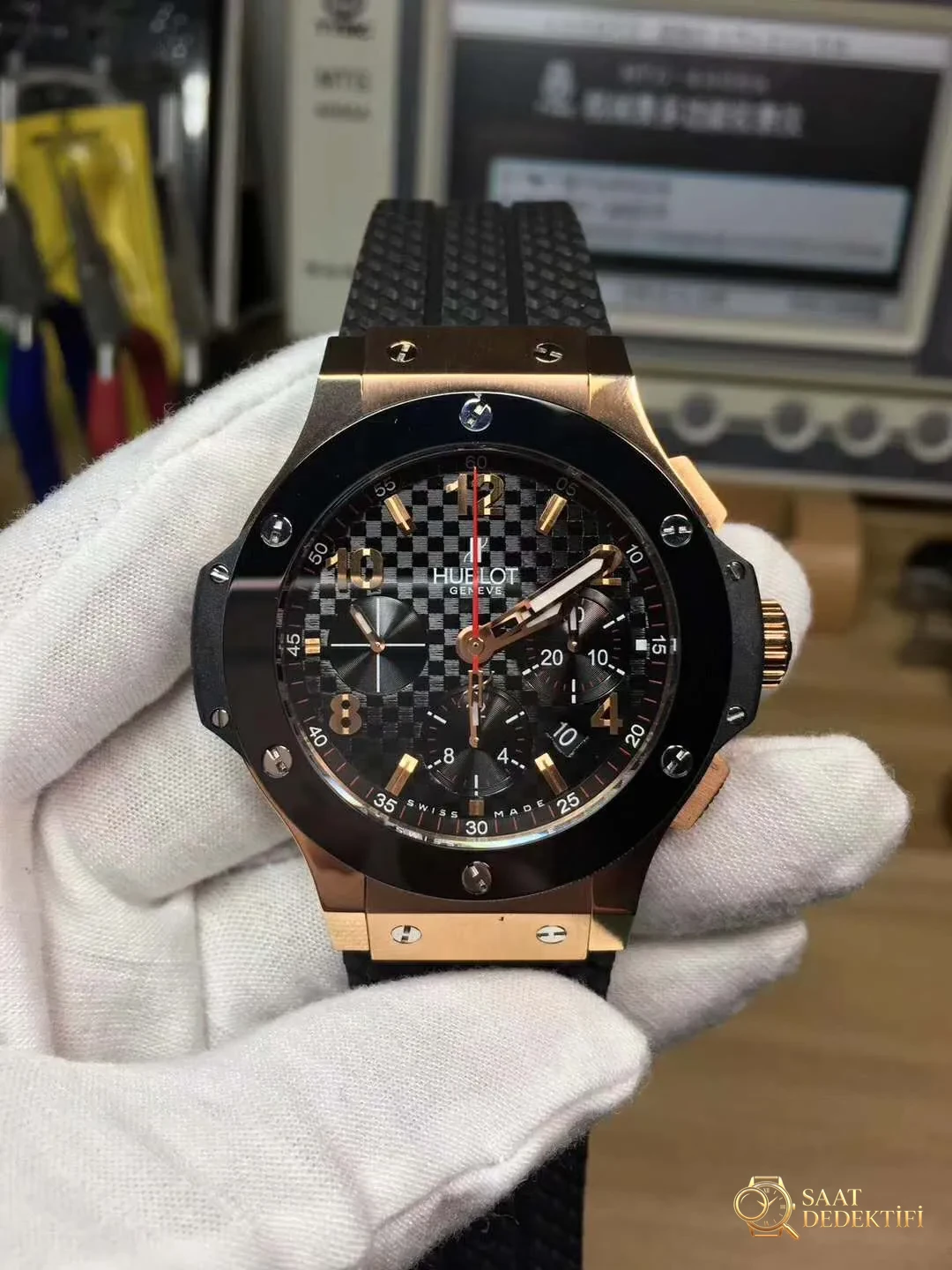 Replika Hublot Big Bang Roze Altın Kauçuk