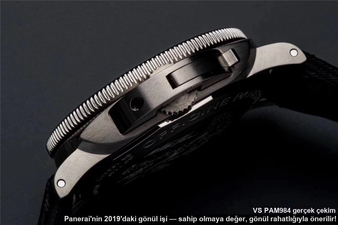 2019VS Factory Yeni Panerai PAM00984 Submersible Serisi 47 mm Replika Saat İncelemesi — 7. fotoğraf