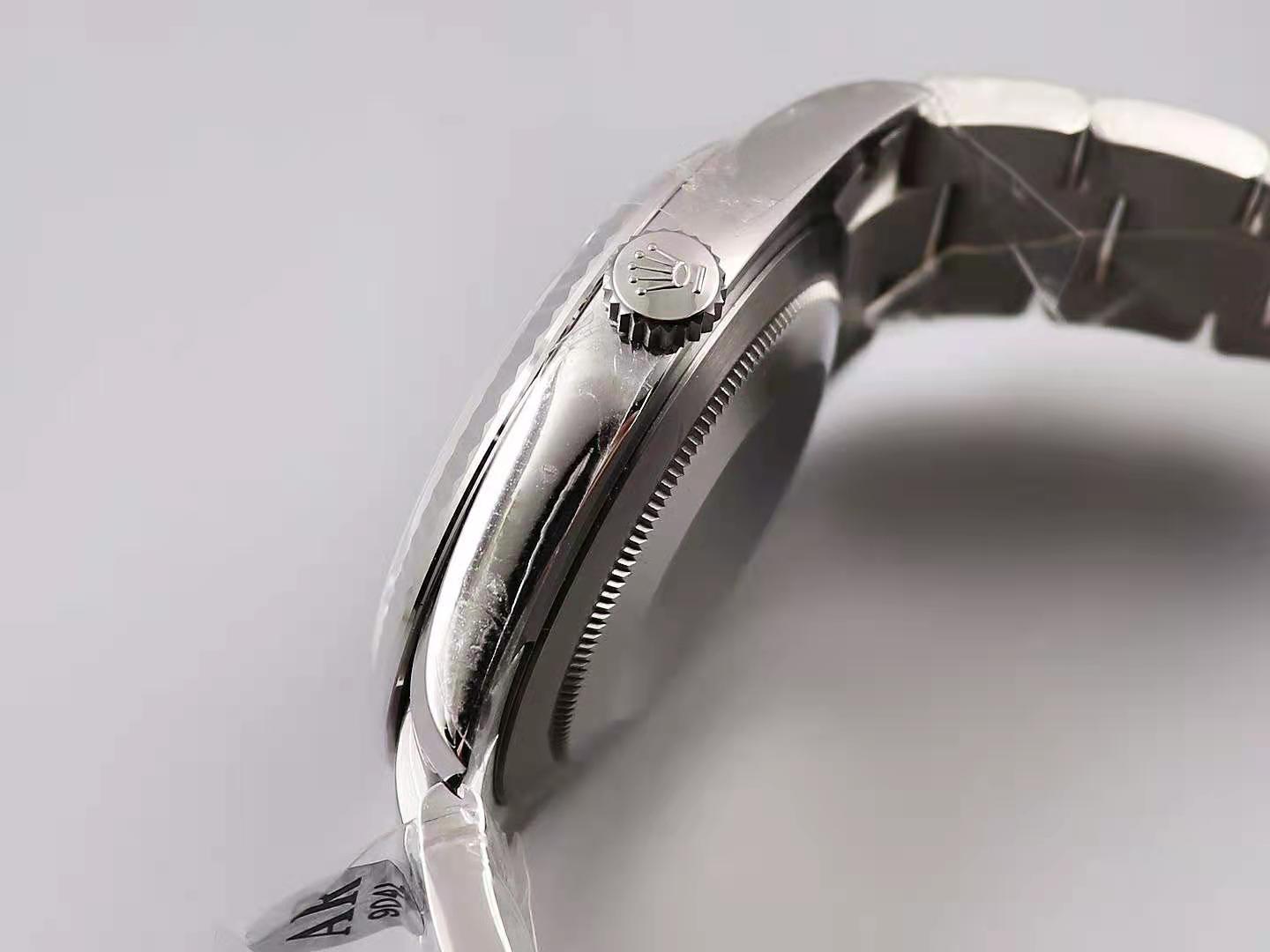 2020'nin En Çok Satan 10 Replika Rolex Modeli — 31. fotoğraf