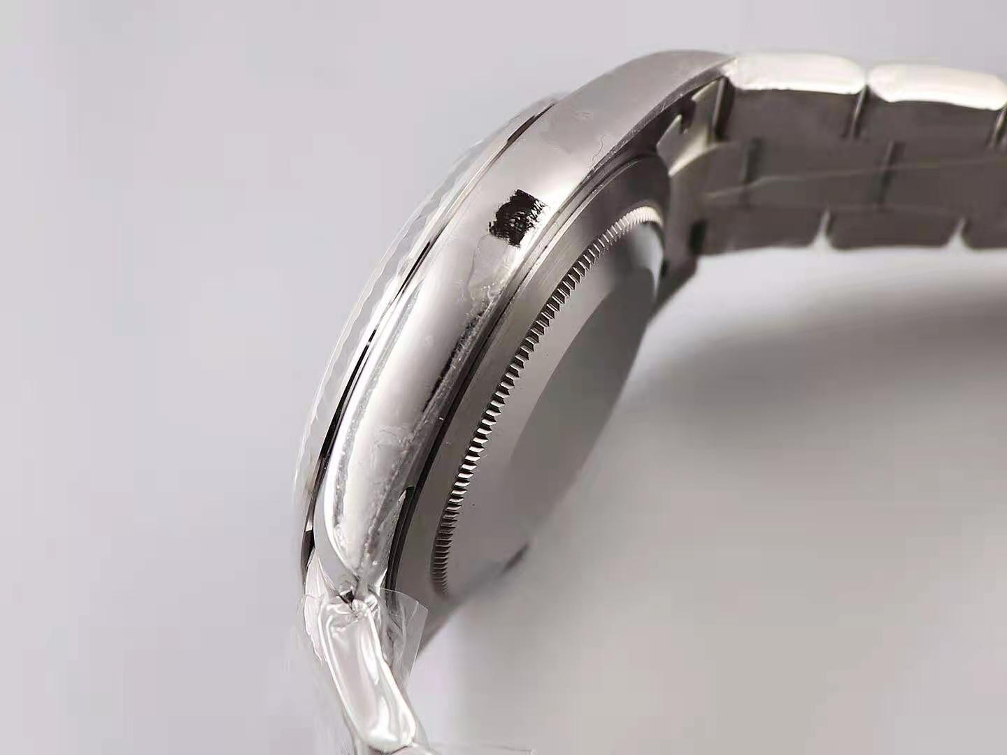 2020'nin En Çok Satan 10 Replika Rolex Modeli — 32. fotoğraf