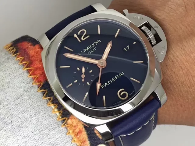 2020'nin En Çok Satan On Panerai Replika Saati — 105. fotoğraf