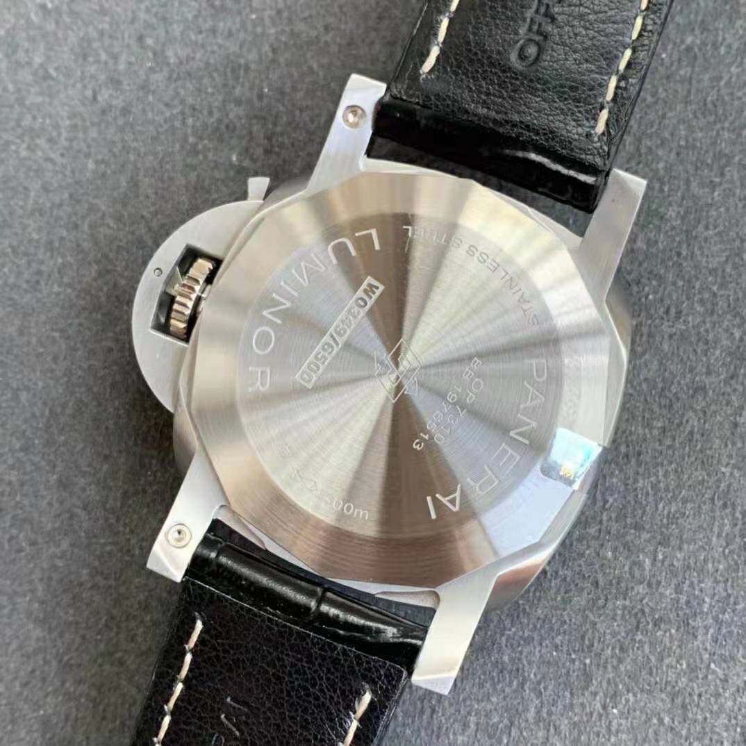 2020'nin En Çok Satan On Panerai Replika Saati — 31. fotoğraf