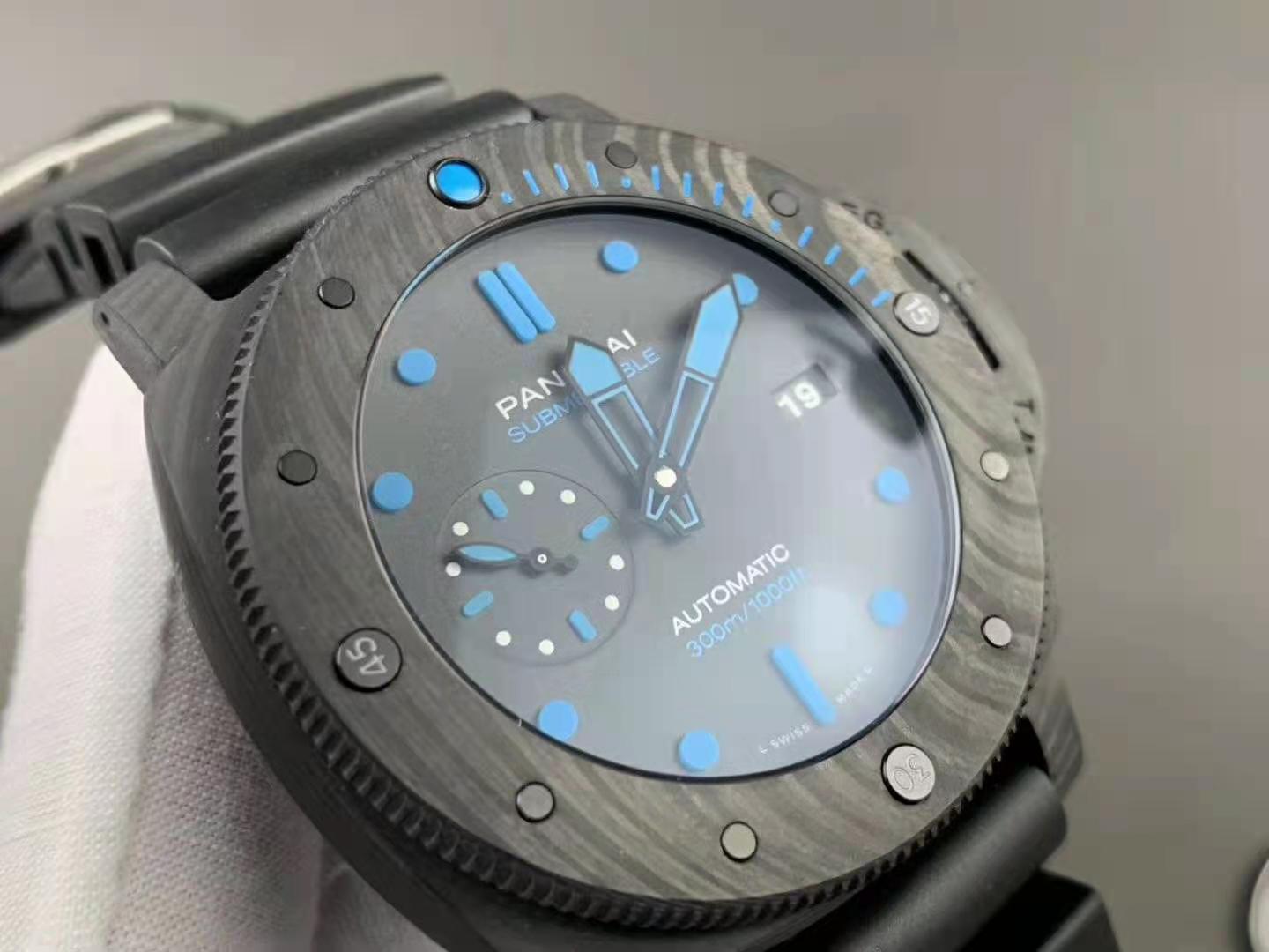 2020'nin En Çok Satan On Panerai Replika Saati — 34. fotoğraf