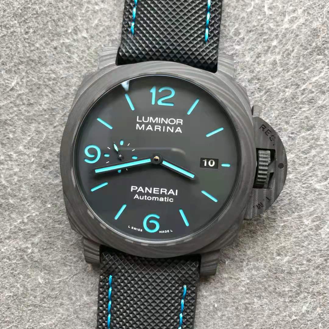2020'nin En Çok Satan On Panerai Replika Saati — 62. fotoğraf