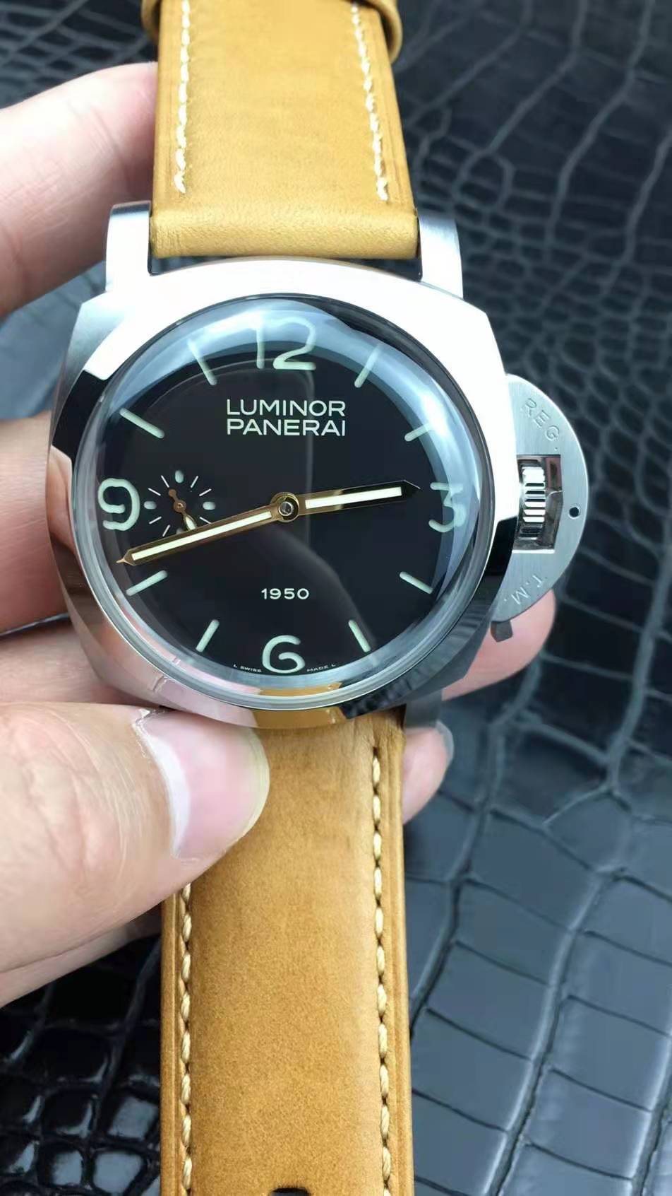 2020'nin En Çok Satan On Panerai Replika Saati — 67. fotoğraf
