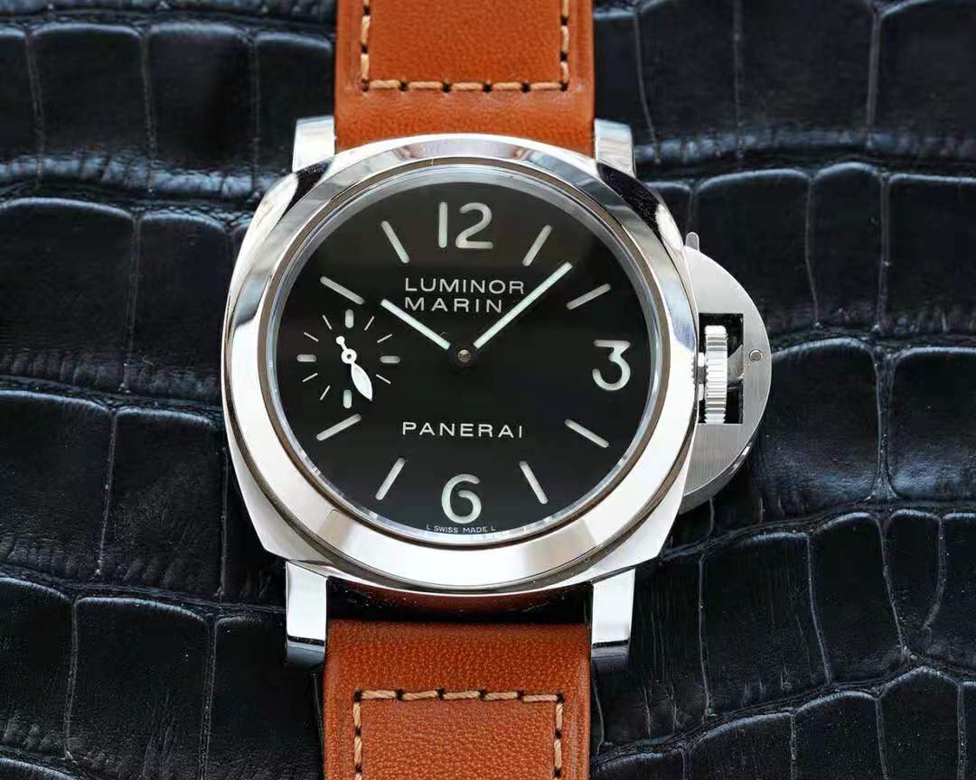 PAM 111 Replika