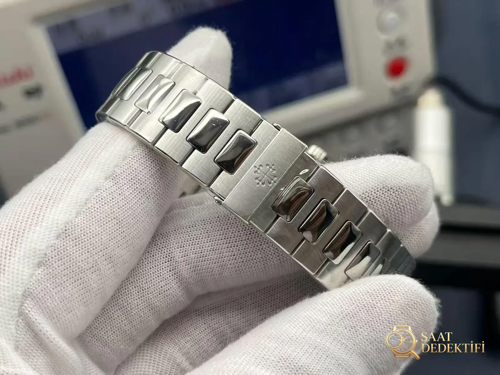 2025 saat dünyasının en büyük çıkışı! WY-3K Factory Patek Philippe 5711 Nautilus Tiffany iş birliği limitli üretim modeli tanıtıldı - Bilekte Duruş ve Kasa Orantısı