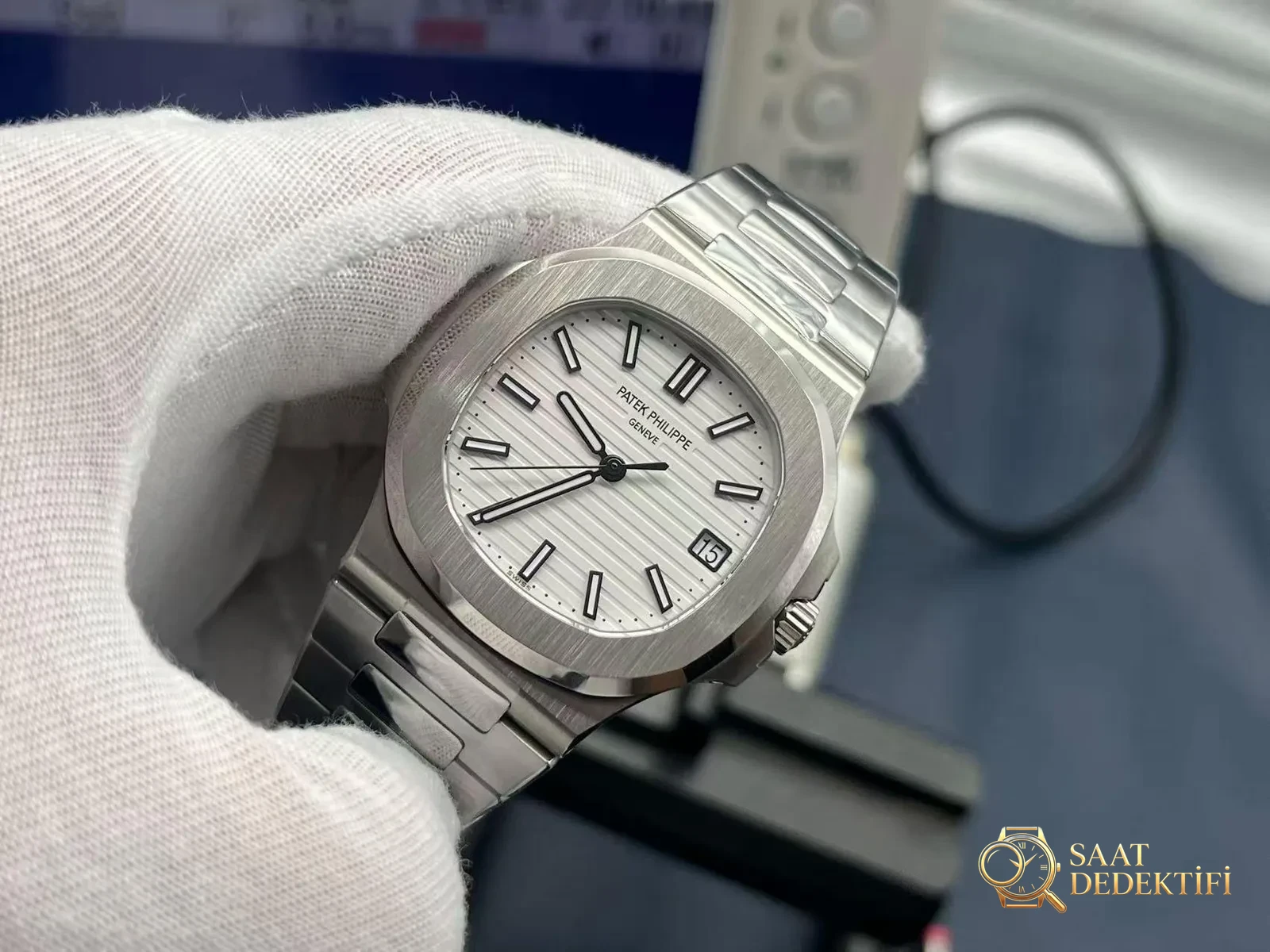 2025 saat dünyasının en büyük çıkışı! WY-3K Factory Patek Philippe 5711 Nautilus Tiffany iş birliği limitli üretim modeli tanıtıldı - Genel Açı ve Estetik Duruş