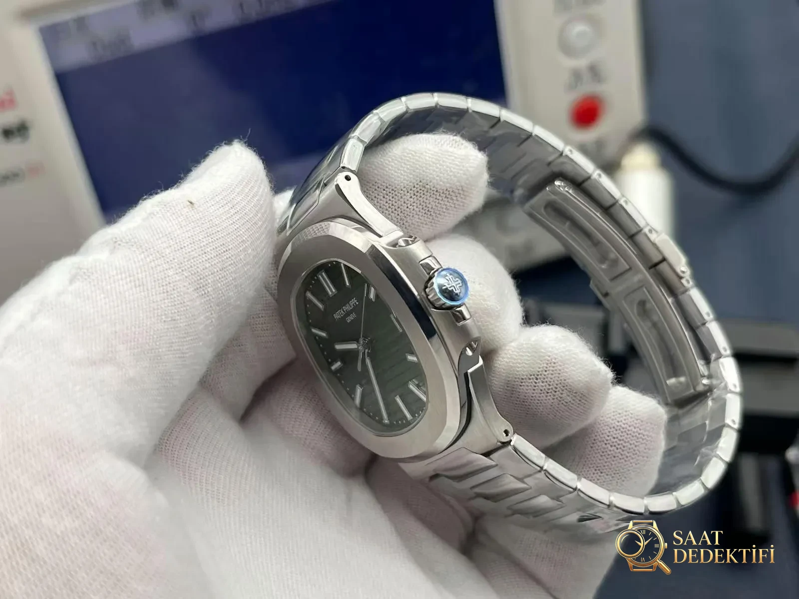 2025 saat dünyasının en büyük çıkışı! WY-3K Factory Patek Philippe 5711 Nautilus Tiffany iş birliği limitli üretim modeli tanıtıldı - Arka Kapak Gravür ve Seri Numarası