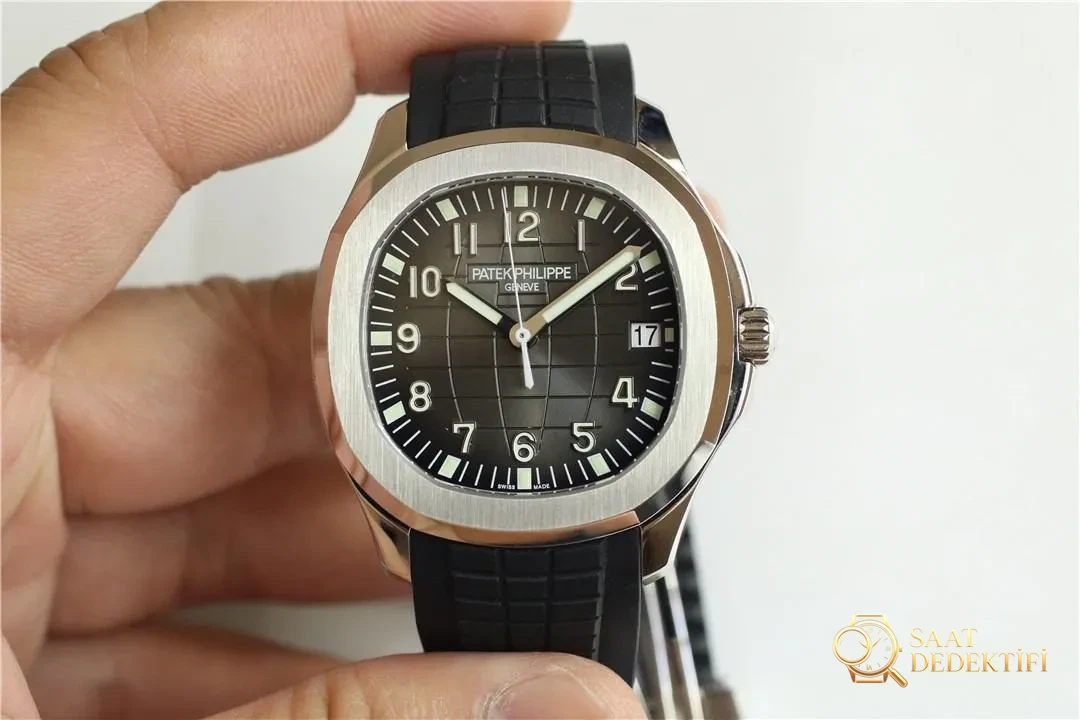 Patek Philippe Aquanaut 5167 3K Factory İncelemesi - Ön Görünüm ve Kasa Tasarımı