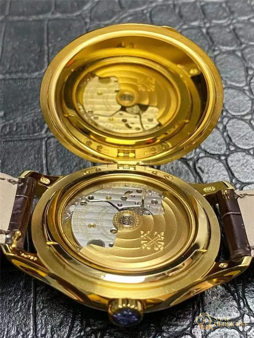 What is the quality of the 3K Factory Patek Philippe 5227 officer type opening case replica watch? - Bracelet Link Separation and Pin Structure