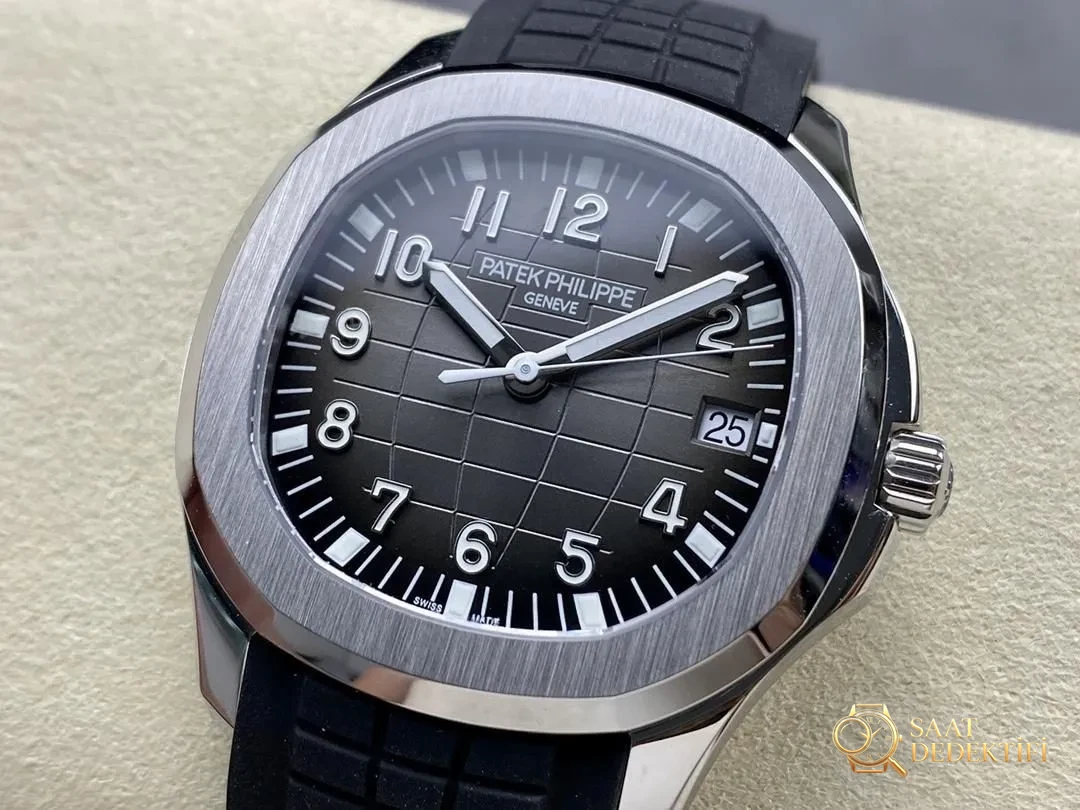 Granada 3K Factory Patek Philippe Aquanaut 5167 renovada con acabado lume blanco: ¿cómo es la nueva hebilla? - Perfil del Caso y Examen de la Corona