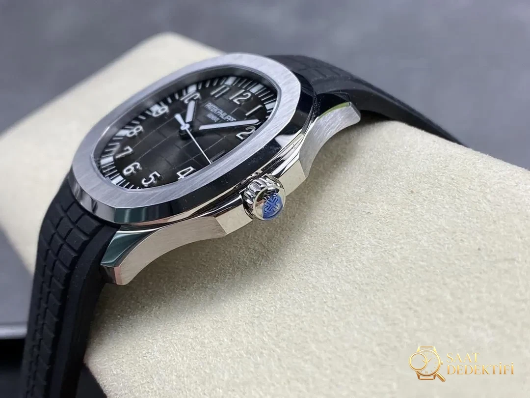 Granada 3K Factory Patek Philippe Aquanaut 5167 renovada con acabado lume blanco: ¿cómo es la nueva hebilla? - Mano de obra de macro dial e índice