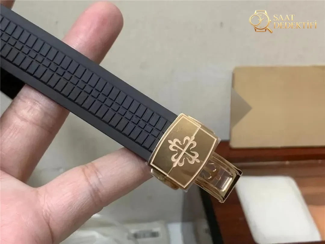 3K Factory Patek Philippe Aquanaut serie 5167r granata in oro rosa con aggiornamento del movimento 330 e nuova chiusura - Fosforo e Super-LumiNova Vista notturna