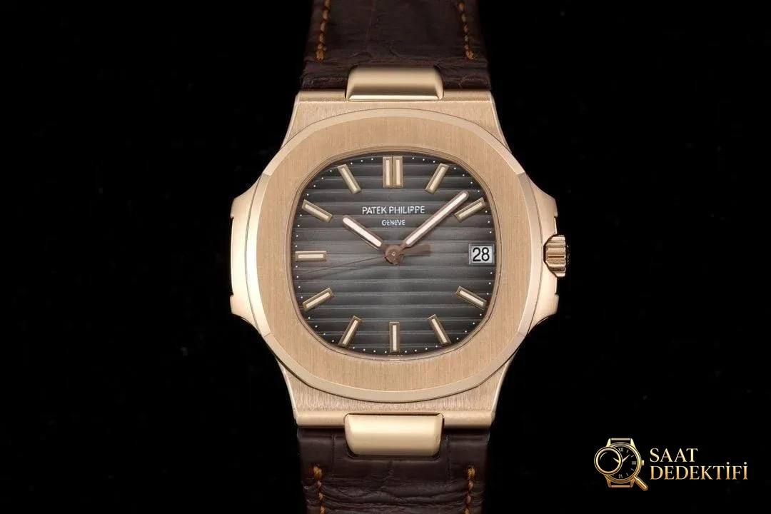 Karşılaştırmalı inceleme: 3K Factory PP Patek Philippe Sportif Zarafet serisi 5711/1A 010 kol saati - Mekanizma Zemberek ve Balans Detayı