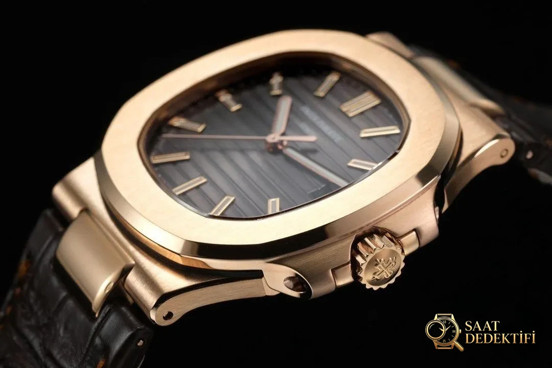 Karşılaştırmalı inceleme: 3K Factory PP Patek Philippe Sportif Zarafet serisi 5711/1A 010 kol saati - Tepe Koruması ve Ayar Fonksiyonu