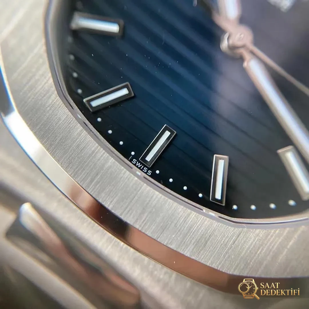 3K Factory Patek Philippe Nautilus 5811 hakkında ne düşünmeli? Yeni model, 5711 ile karşılaştırıldığında hangisi almaya değer? - Fosfor ve Super-LumiNova Gece Görünümü