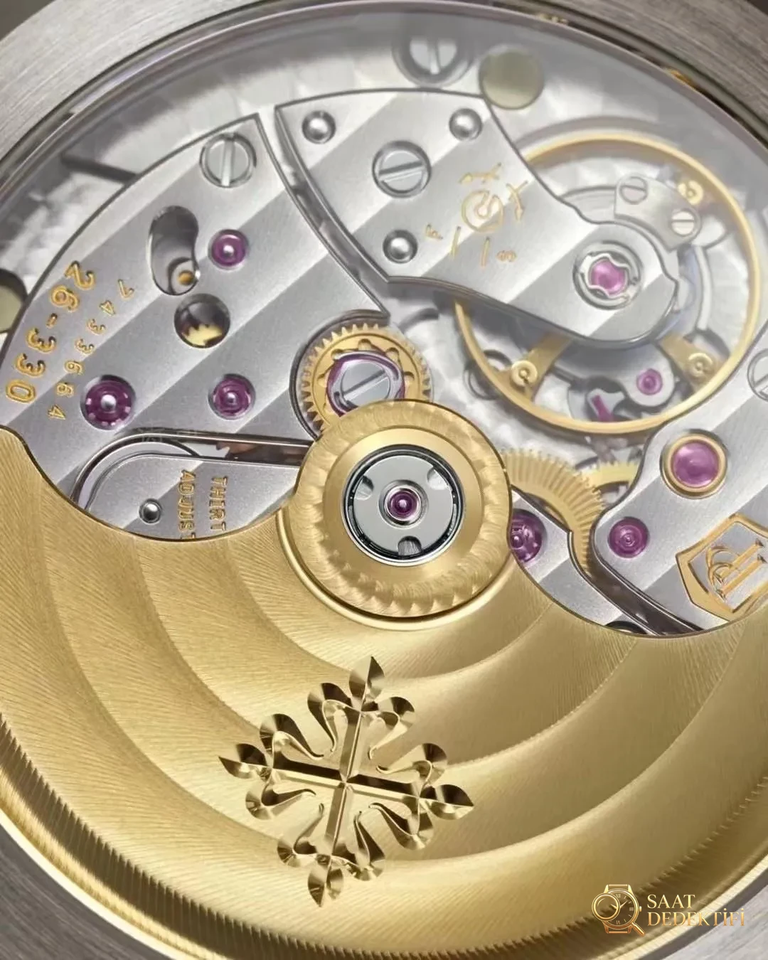 3K Factory Patek Philippe Nautilus 5811 hakkında ne düşünmeli? Yeni model, 5711 ile karşılaştırıldığında hangisi almaya değer? - Kasa Çeliği ve Polisaj Kalitesi