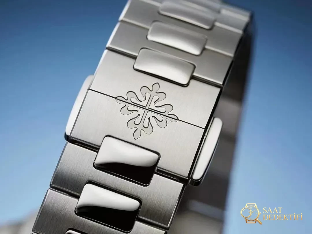 3K Factory Patek Philippe Nautilus 5811 hakkında ne düşünmeli? Yeni model, 5711 ile karşılaştırıldığında hangisi almaya değer? - Bilezik Bakla Ayrımı ve Pim Yapısı