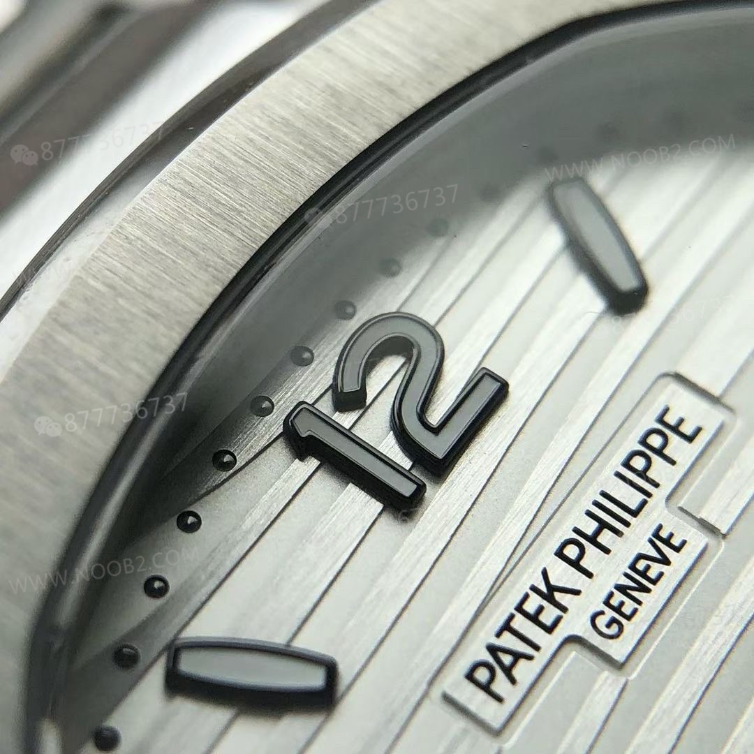 3K Factory Patek Philippe PP7118 kadın Nautilus modeli ilk bakışta replika belli oluyor mu? — 5. fotoğraf
