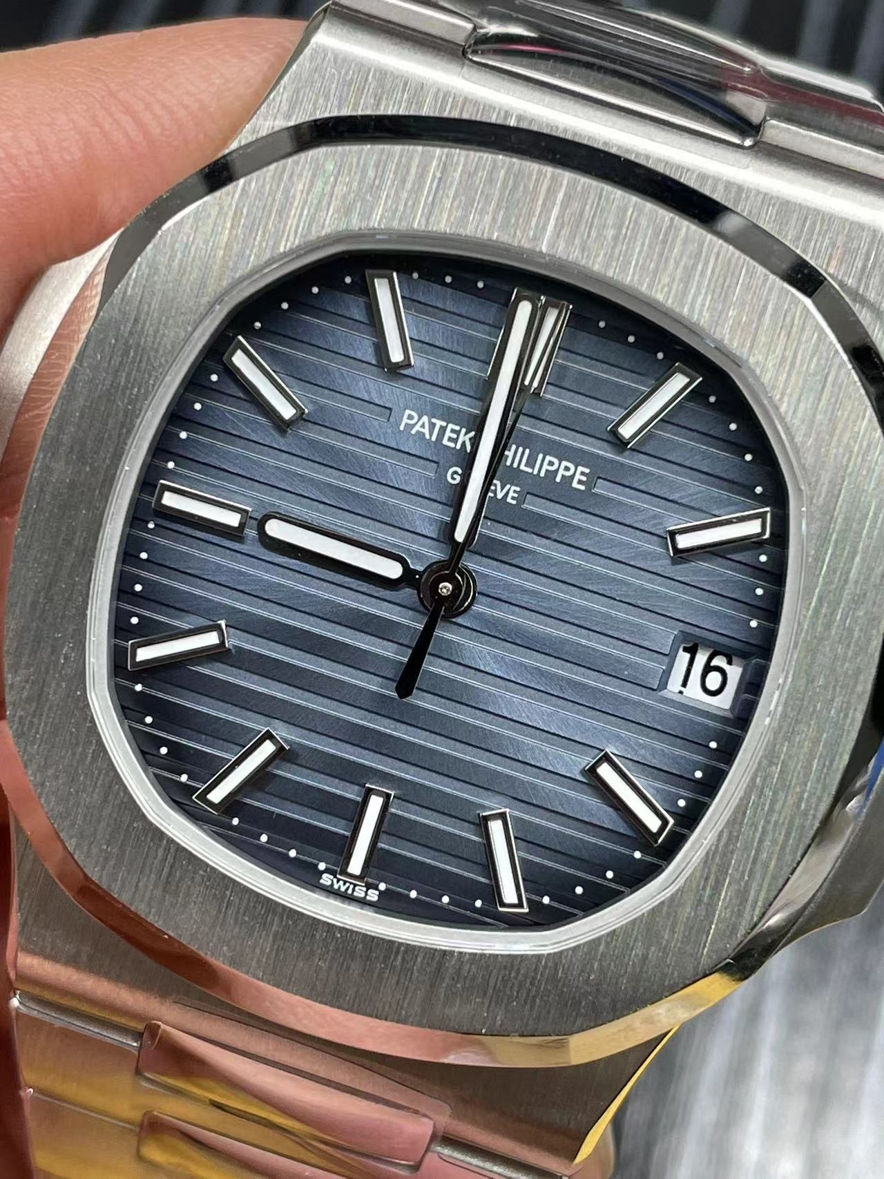 3K Nautilus 5711 Kadranını SW Kadran ve Akrep-Yelkovanla Değiştirme İşi — 18. fotoğraf