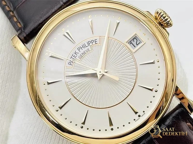 Patek Philippe Calatrava 5227 3K Factory İncelemesi - Ön Görünüm ve Kasa Tasarımı