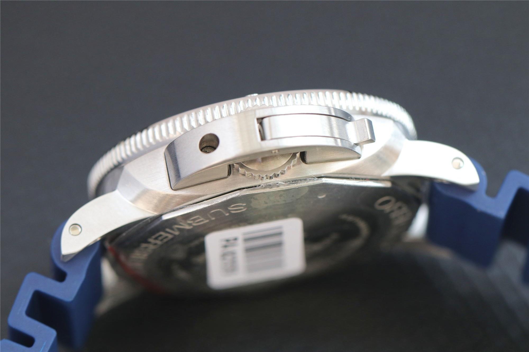 42 MM küçük deniz kralı: VS Panerai 959 mavi bezel gri kadran replikası nasıl olmuş? — 6. fotoğraf