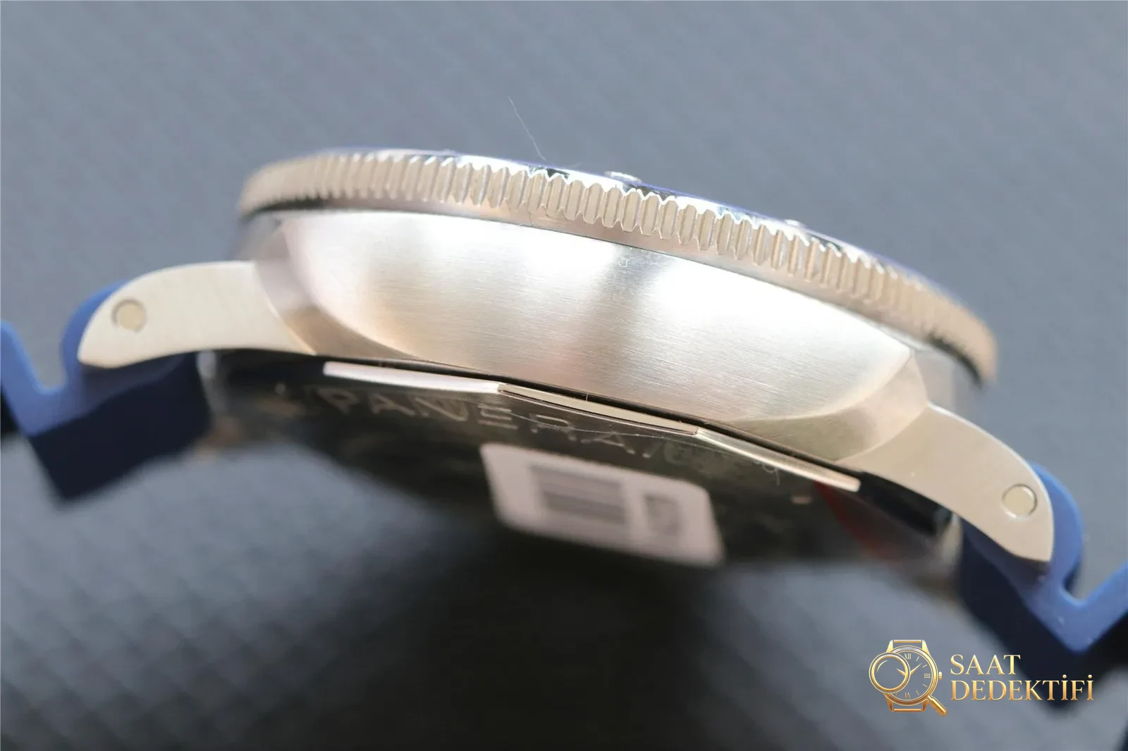 42 MM küçük deniz kralı: VS Panerai 959 mavi bezel gri kadran replikası nasıl olmuş? - Klips Kilidi ve Lazer Damgalar