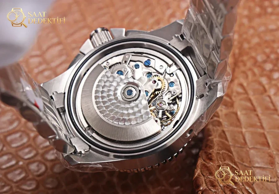 8F Factory Longines Conquest Kronograf Serisi 2020 Yeni Ürün İncelemesi - Siyah Kadran - Genel Açı ve Estetik Duruş