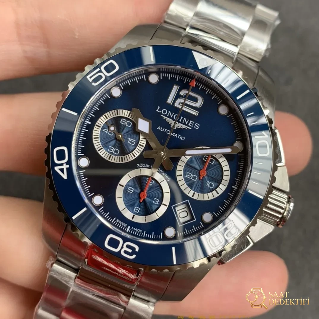 8F Factory Longines Conquest kronograf serisi saat replikası nasıl? Mekanizma gerçeğiyle aynı mı? - Makro Kadran ve İndeks İşçiliği