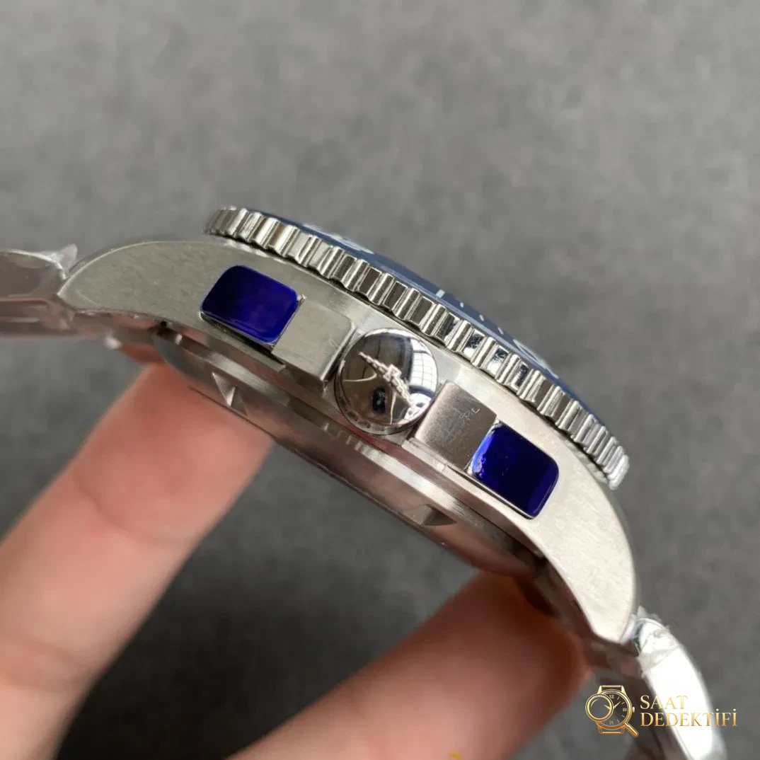 8F Factory Longines Conquest kronograf serisi saat replikası nasıl? Mekanizma gerçeğiyle aynı mı? - Bilekte Duruş ve Kasa Orantısı