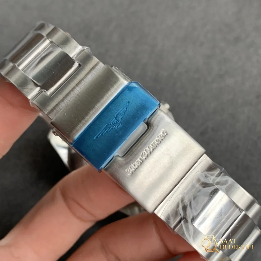 8F Factory Longines Conquest kronograf serisi saat replikası nasıl? Mekanizma gerçeğiyle aynı mı? - Genel Açı ve Estetik Duruş