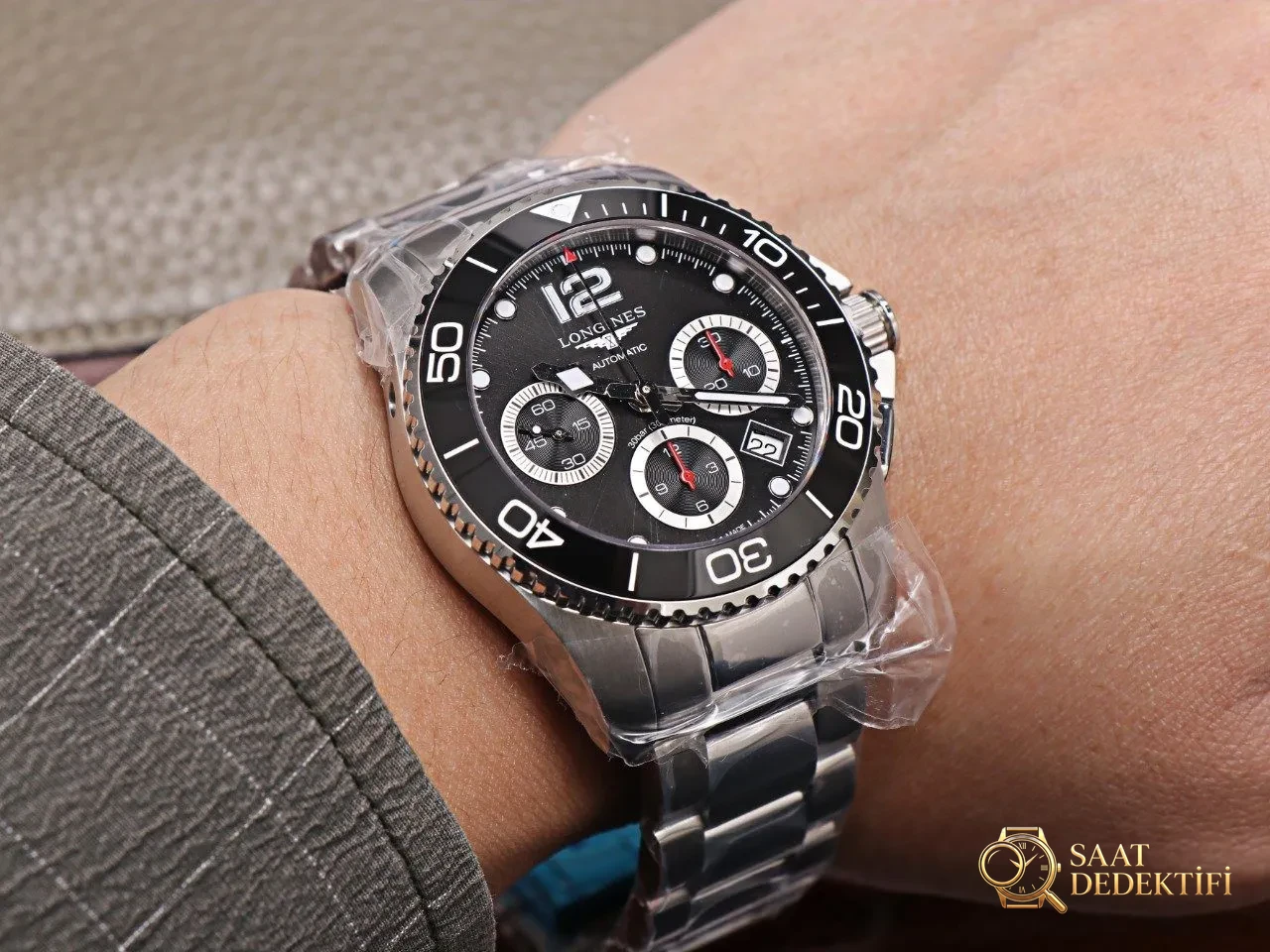 8F Factory Longines Conquest kronograf serisi saat replikası nasıl? Mekanizma gerçeğiyle aynı mı? - Tepe Koruması ve Ayar Fonksiyonu