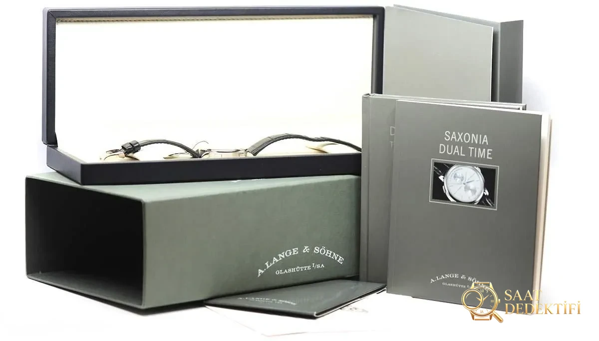 A Lange Sohne Saxonia Dual Time 40mm Kutu
