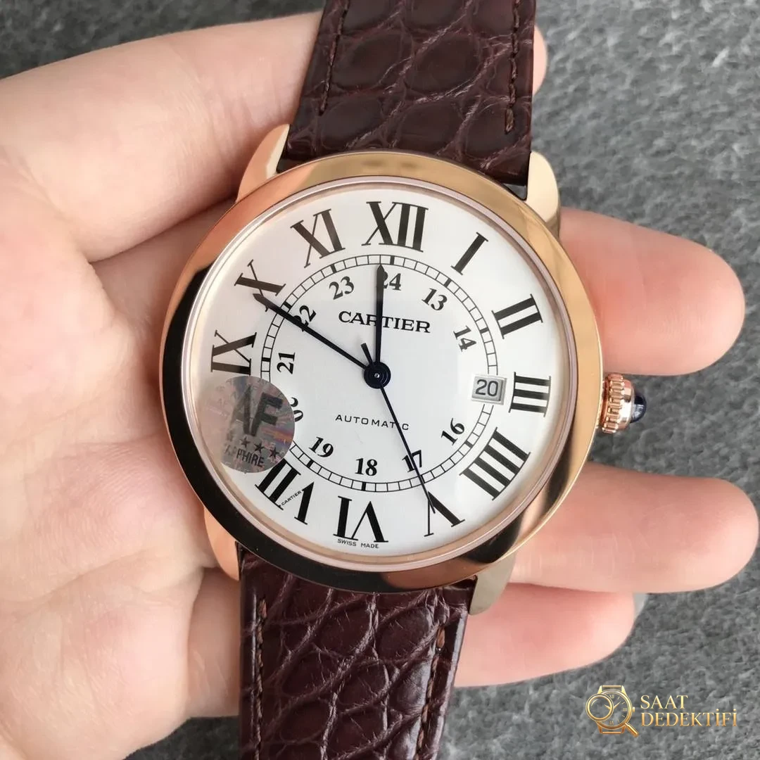 AF Factory Cartier Ronde de Cartier London Erkek 42 mm Serisi Rose Altın Kasa Kahverengi Timsah Derisi - Kadran Detayı ve Bezel İşçiliği