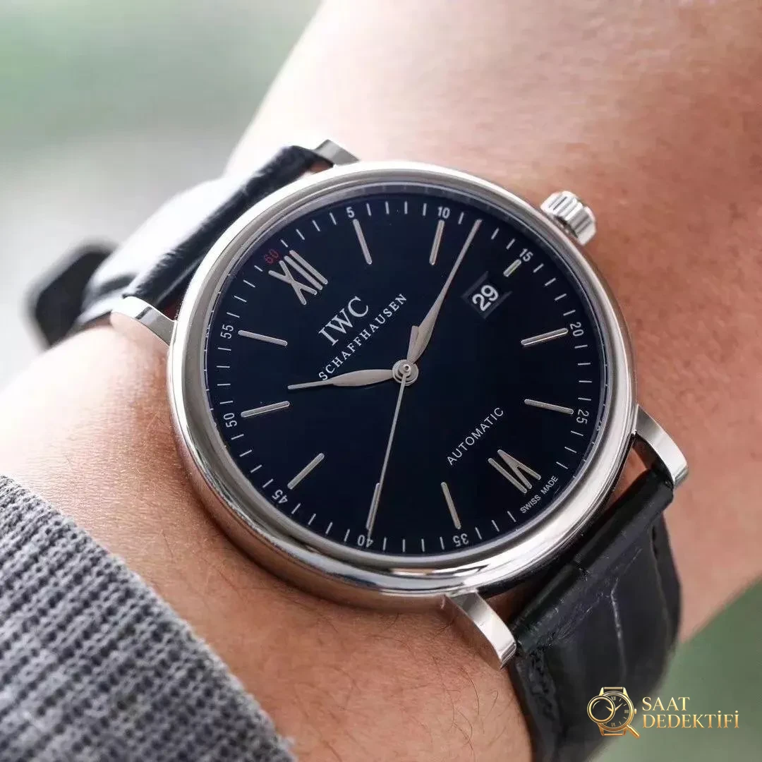 AF Factory IWC Portofino üç akrepli red 60, MKS modelinden nerede daha pahalı? Hangi replika saat daha iyi? Gerçek-replika karşılaştırmalı orijinal incelemeyle bakalım - Arka Kapak ve Mekanizma Detayı