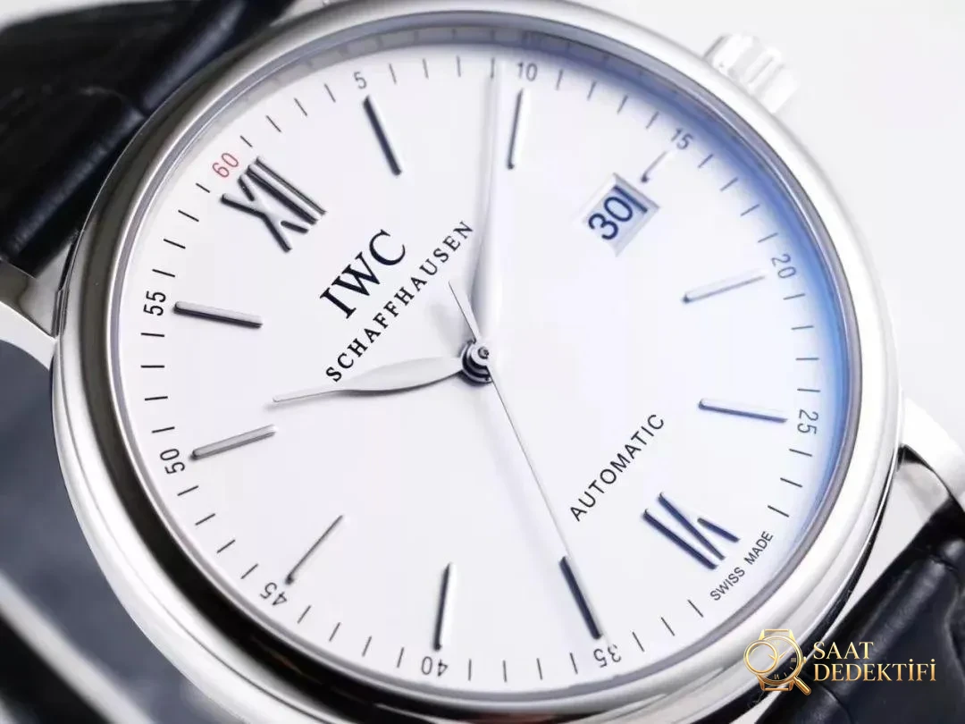 AF Factory IWC Portofino üç akrepli red 60, MKS modelinden nerede daha pahalı? Hangi replika saat daha iyi? Gerçek-replika karşılaştırmalı orijinal incelemeyle bakalım - Klips Kilidi ve Lazer Damgalar
