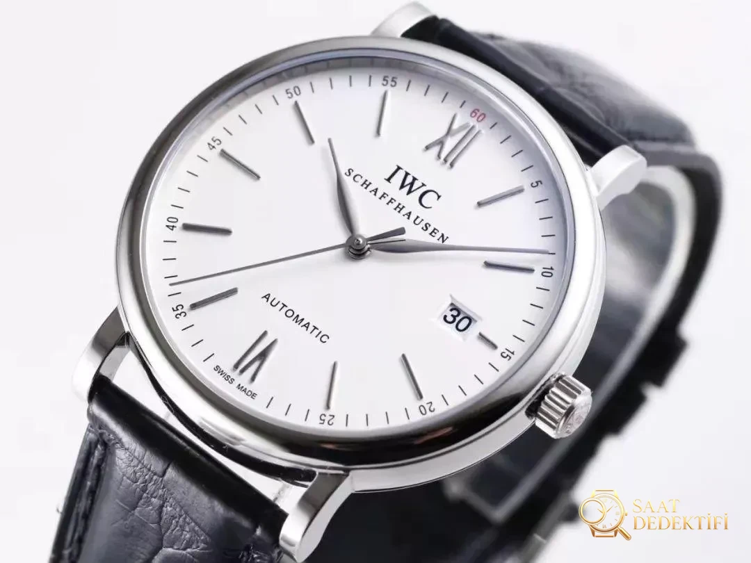 AF Factory IWC Portofino üç akrepli red 60, MKS modelinden nerede daha pahalı? Hangi replika saat daha iyi? Gerçek-replika karşılaştırmalı orijinal incelemeyle bakalım - Fosfor ve Super-LumiNova Gece Görünümü
