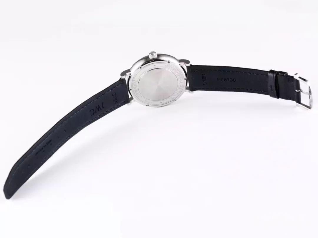 AF Factory IWC Portofino üç akrepli red 60, MKS modelinden nerede daha pahalı? Hangi replika saat daha iyi? Gerçek-replika karşılaştırmalı orijinal incelemeyle bakalım — 10. fotoğraf