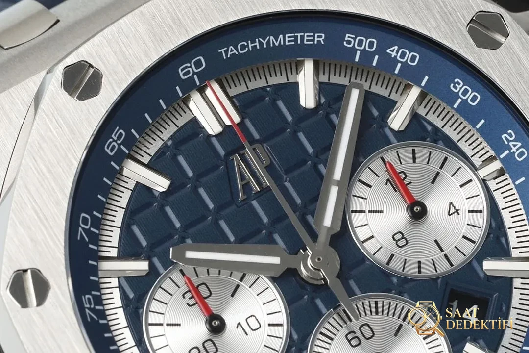 APF Factory Audemars Piguet 26420 ve 4401 kronograf mekanizması — işçilik nasıl? Hareketli baklalar? Gerçek fonksiyonlar? - Fosfor ve Super-LumiNova Gece Görünümü