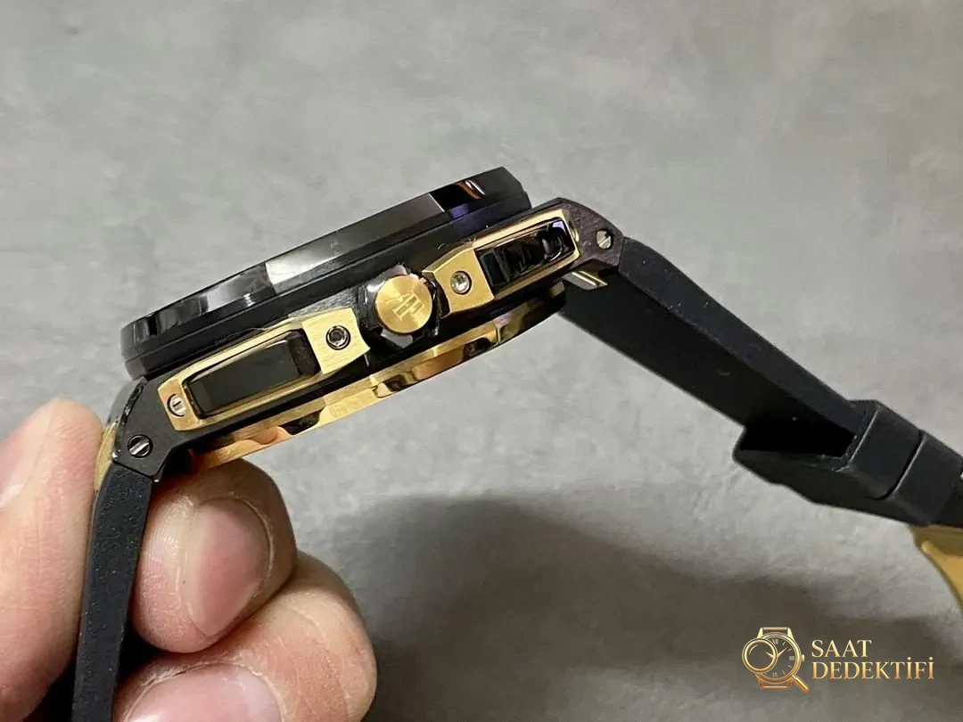 Is APF Factory Audemars Piguet Royal Oak Offshore 26420CE black ceramic of good quality? - Macro Dial and Index Workmanship