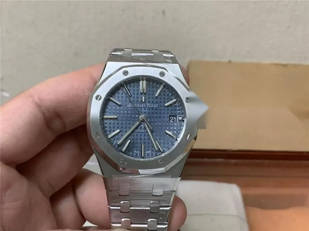 Audemars Piguet APS Factory Review – Vorderansicht und Gehäusedesign