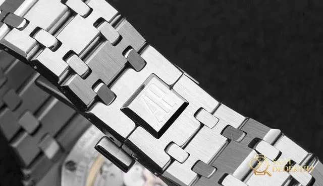 APS Audemars Piguet Royal Oak serisi çok fonksiyonlu AP26574 kol saati incelemesi - Makro Kadran ve İndeks İşçiliği