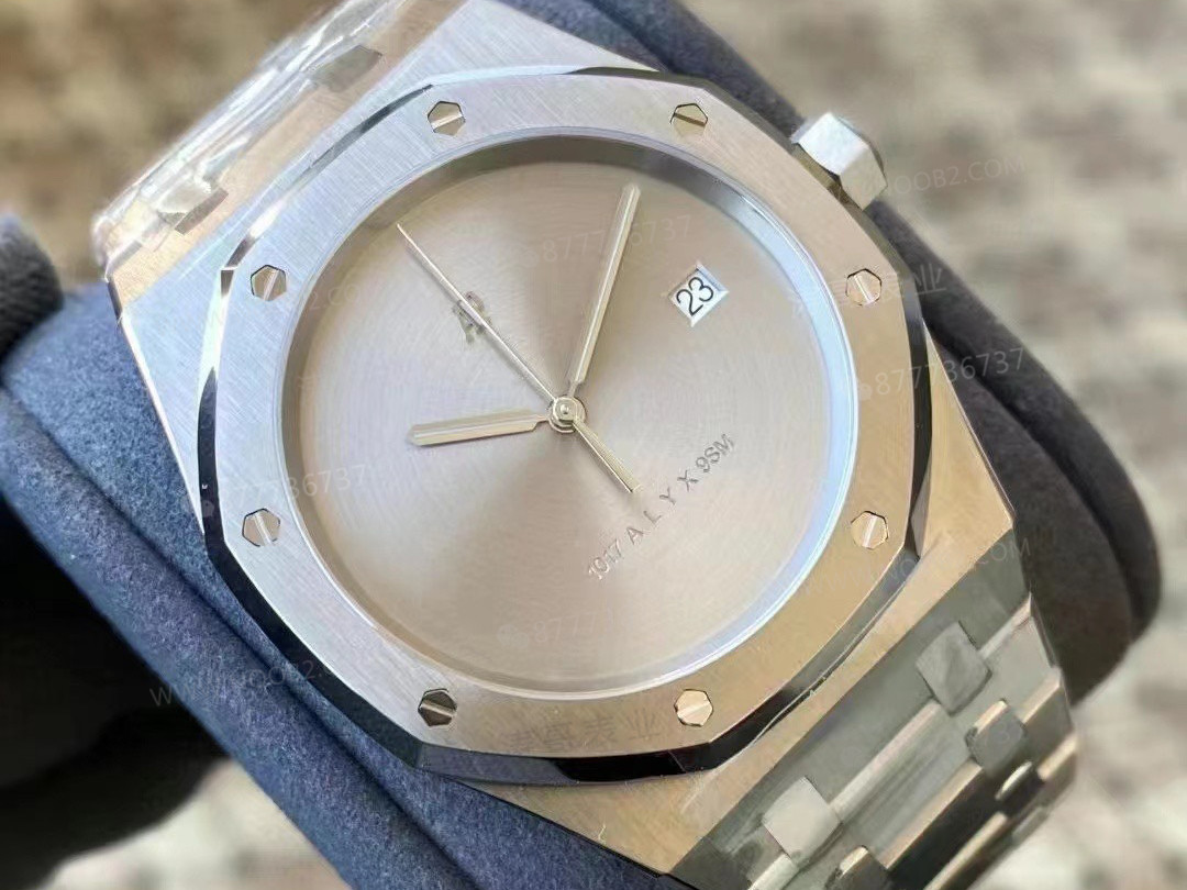 APS Factory Audemars Piguet 15400 Iron Man 1017 ALYX 9SM bütünleşik 3120 mekanizmalı modifiye versiyon — 4. fotoğraf
