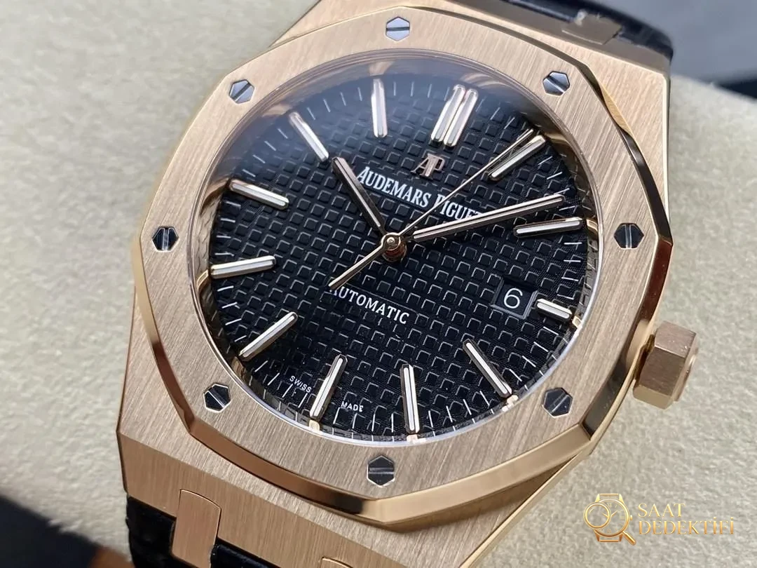 APS Factory Audemars Piguet 15400 rose gold ağırlıklandırılmış versiyon 140 gram: Almaya değer mi? - Arka Kapak ve Mekanizma Detayı