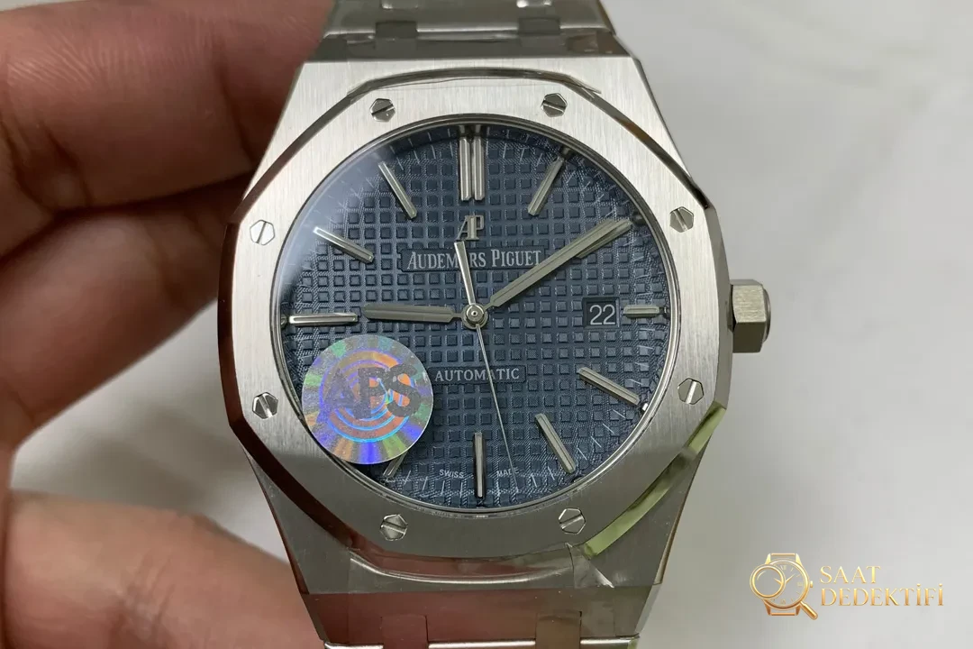 Audemars Piguet Royal Oak 15400 APS Factory İncelemesi - Ön Görünüm ve Kasa Tasarımı