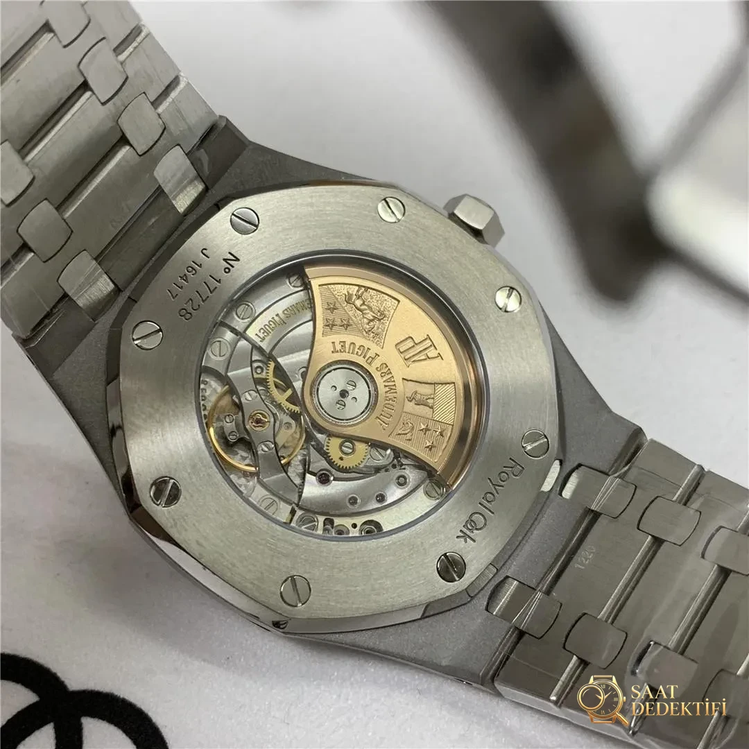 APS Factory Audemars Piguet 15400 tek parça 3120 mekanizmasının işçiliği kusursuza yakın - Toka İçi Mikro Ayar Mekanizması