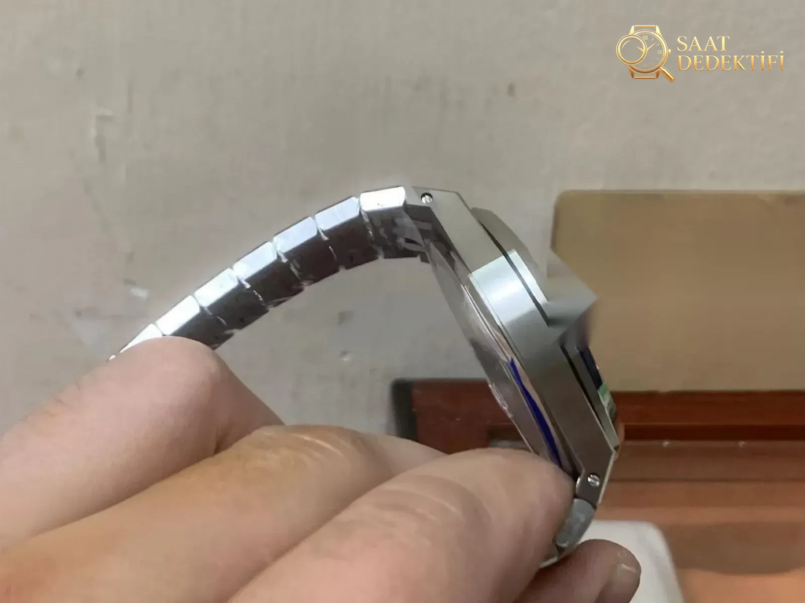 APS Factory Audemars Piguet 15500 V3 yükseltilmiş sürümünün detayları yerinde mi, yoksa bir bakışta sahte mi belli oluyor? - Mekanizma Zemberek ve Balans Detayı