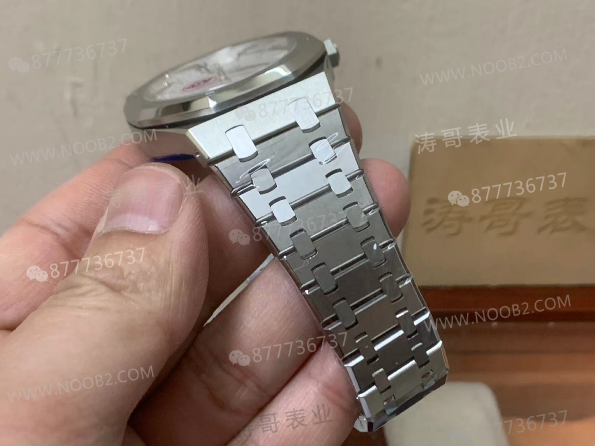 APS Factory Audemars Piguet 15500 V3 yükseltilmiş sürümünün detayları yerinde mi, yoksa bir bakışta sahte mi belli oluyor? — 11. fotoğraf